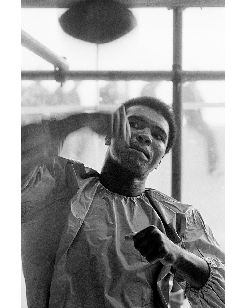 Muhammad Ali using the speedbag, 1972 — Terry O'Neill